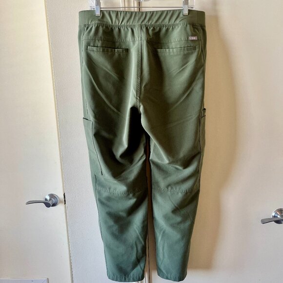 Figs Axim Cargo Scrub Pants Men’s Moss XL Short - Picture 4 of 8